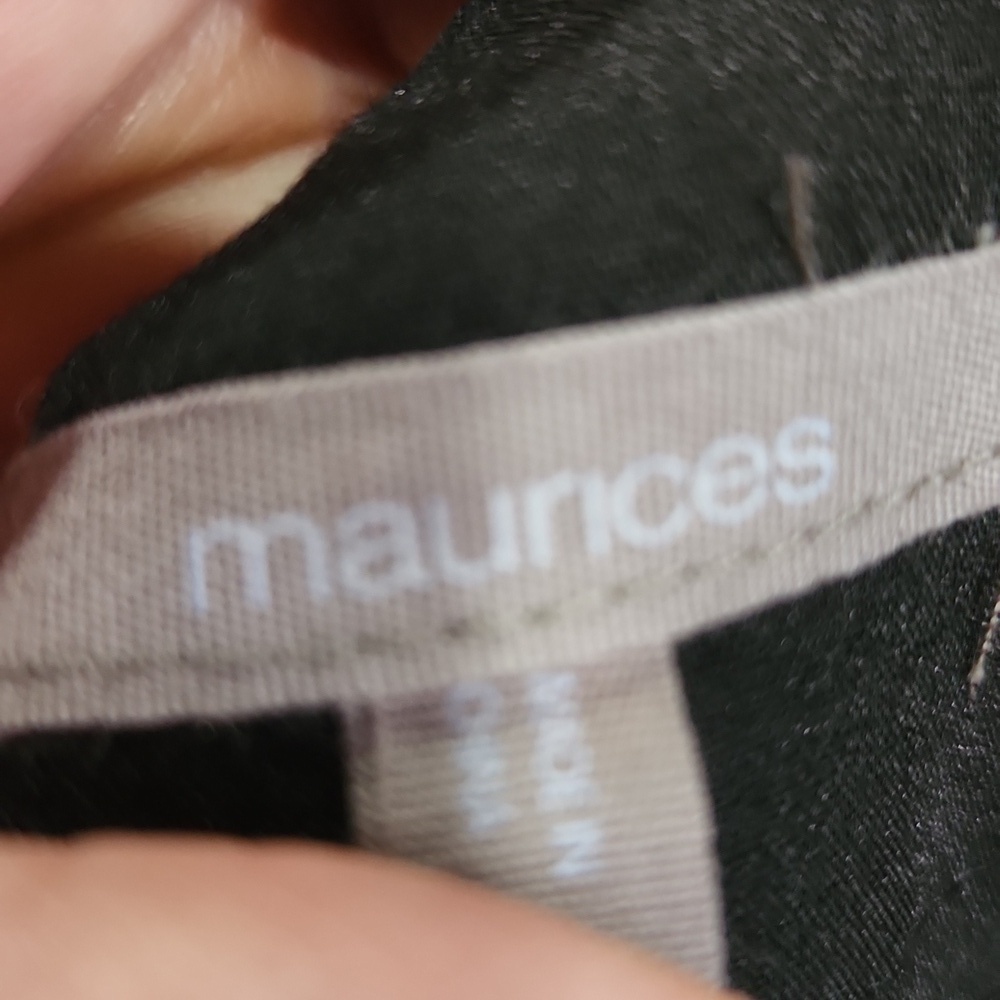 Maurices Side Zip Shorts Black Women's Size 7/8 EUC - Picture 4 of 6